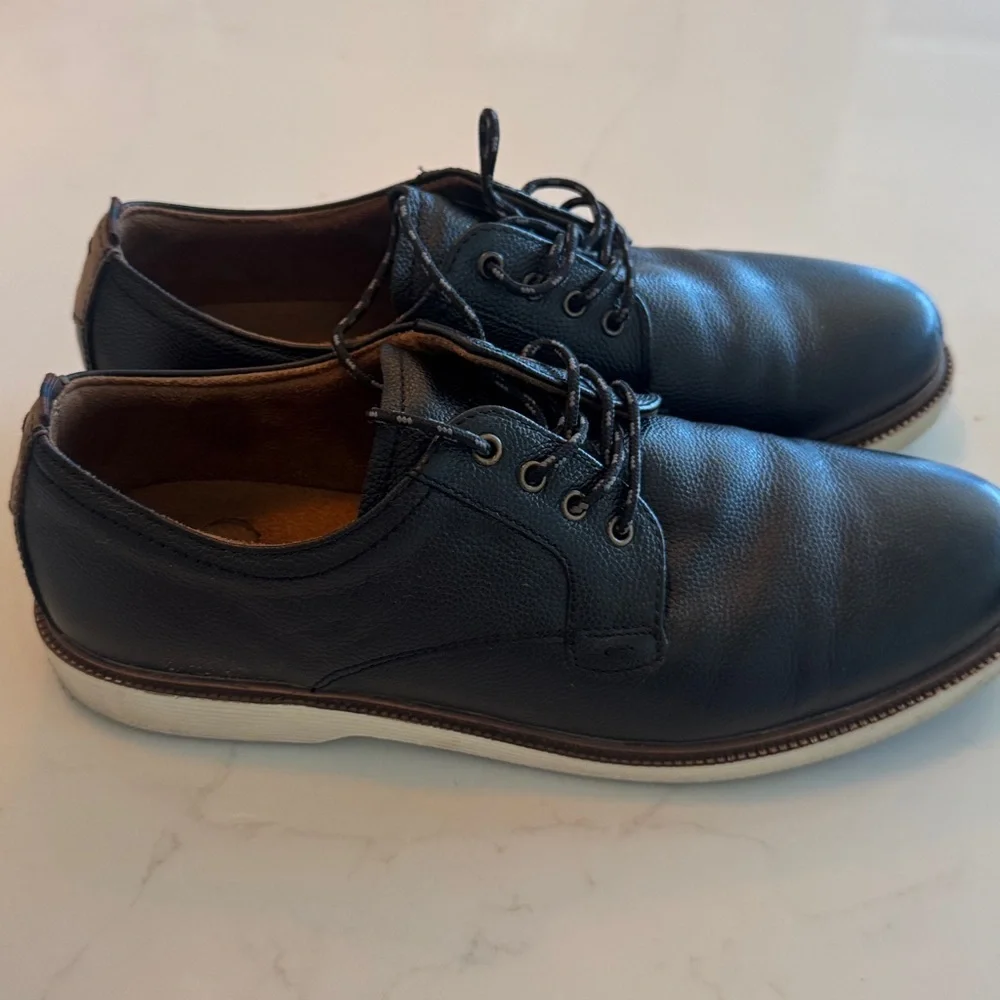 Florsheim Black Leather Lace-Up Shoes